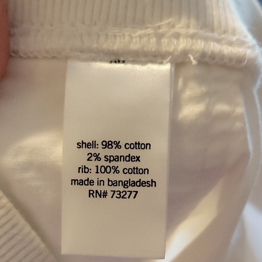Sonoma Women's Sz18 mid rise,wide stretch waist with tie White Cargo Shorts NWT - Picture 5 of 5